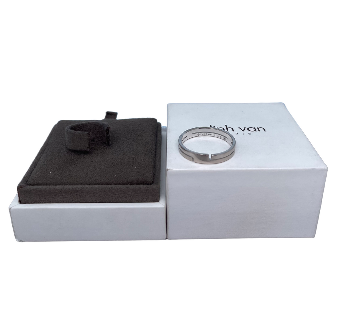 Bague Seventies en or blanc 750/1000 Dinh Van